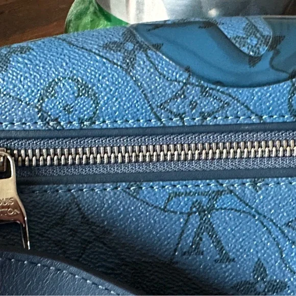 Louis Vuitton Blue Monogram Embossed Leather Shoulder Bag - Picture 14 of 16